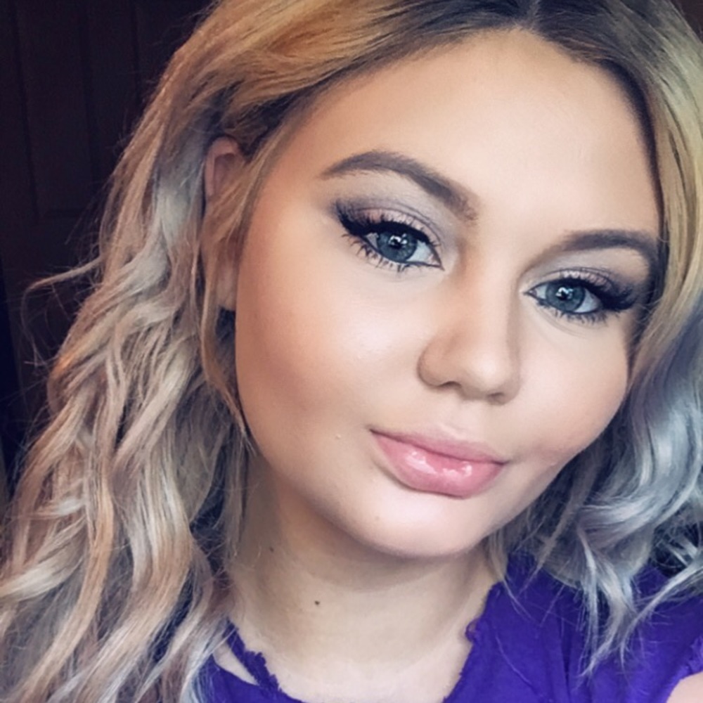 Meet your Posher, Mckenna